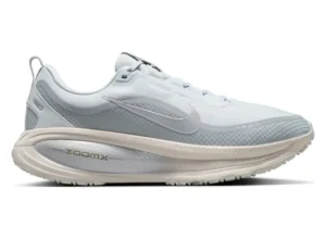 Nike Vomero 18 Gore-Tex Pure Platinum Light Pumice