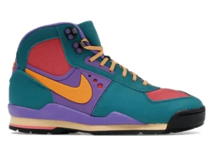 Nike Baltoro Bright Spruce Kumquat